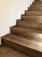 BUKOMA schody bez nosu Dub Barfold